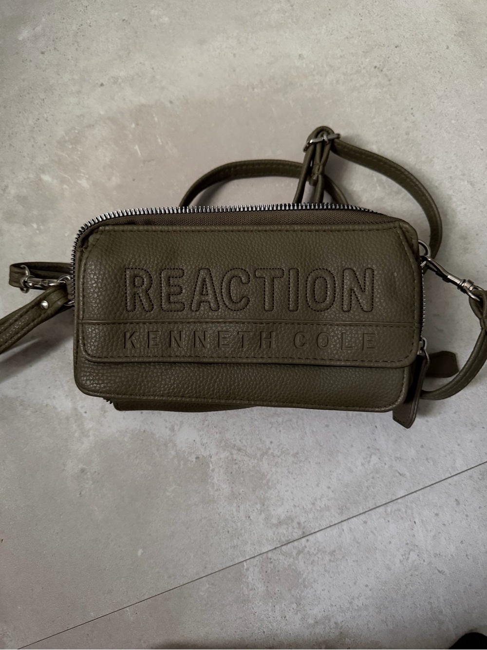 Kenneth Cole Olive Green Pebbled Leather Crossbody Bag